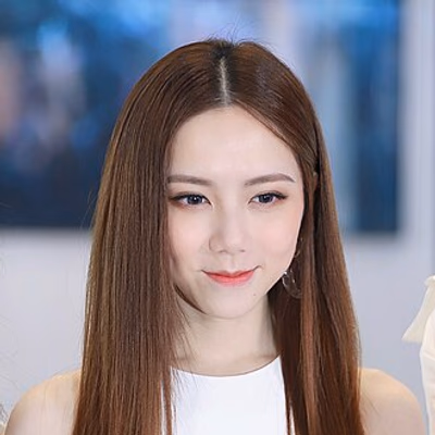 G.E.M. (Gloria Tang)