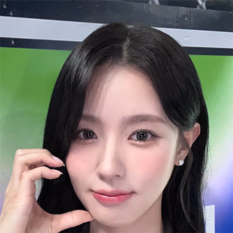Miyeon ((G)I-DLE)